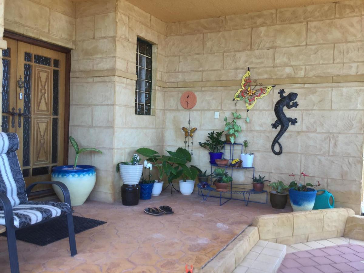Shark Bay Views B & B เดนัม ภายนอก รูปภาพ